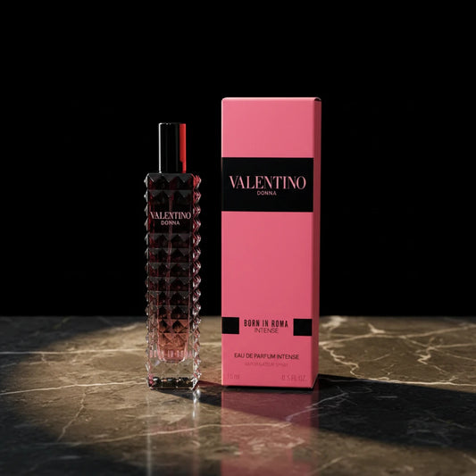 Valentino Donna Born in Roma Intense 0.5 fl.oz